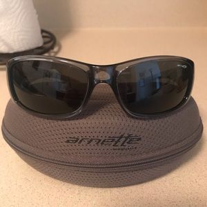 Unisex Arnette sunglasses